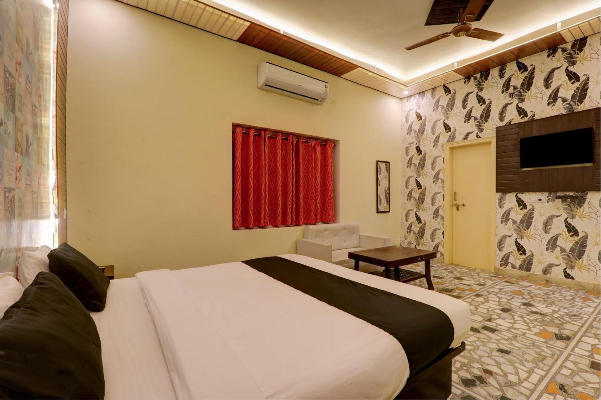 Hotel O Flagship Adbhut Moment Hotel Varanasi Dış mekan fotoğraf
