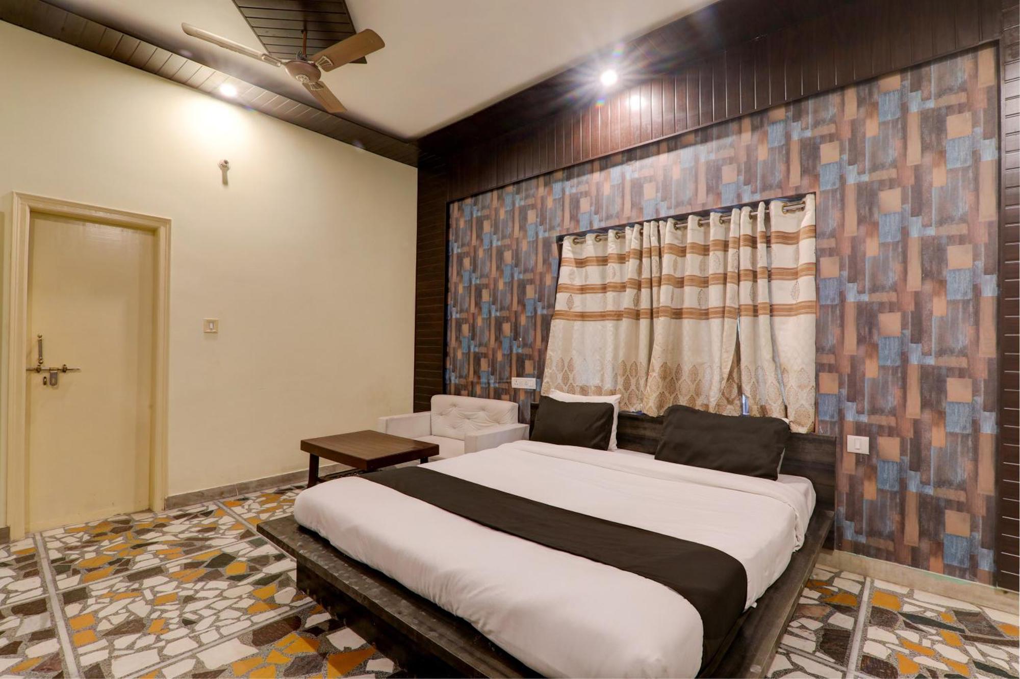 Hotel O Flagship Adbhut Moment Hotel Varanasi Dış mekan fotoğraf