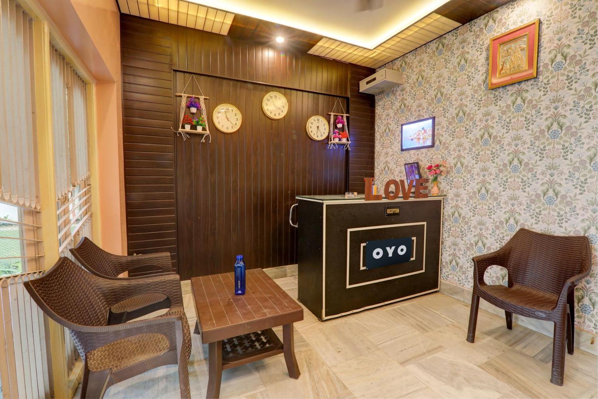 Hotel O Flagship Adbhut Moment Hotel Varanasi Dış mekan fotoğraf